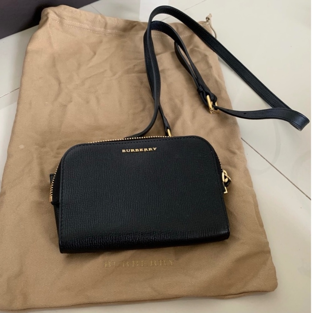 BURBERRY cross-body / belt bag.